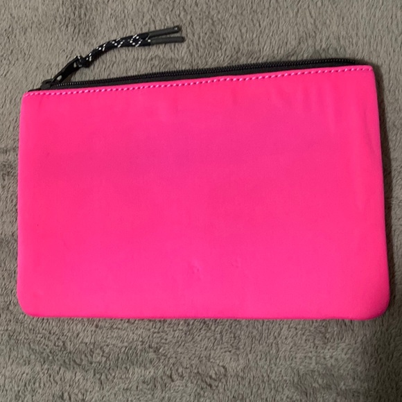 Banana Republic Handbags - Banana Republic makeup clutch